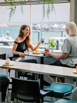 Geraldton Food and Beverage Trail - Skeetas Restaurant & Cafe