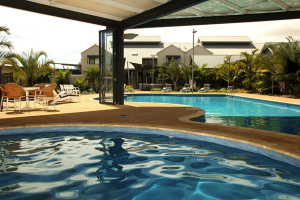 Mantra Geraldton - Swimming Pool