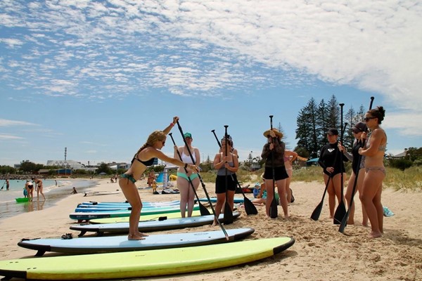 Geraldton Paddle & Yoga - Stand Up Paddleboarding lessons