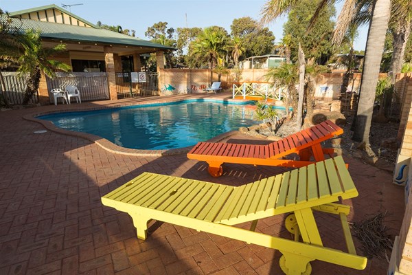Drummond Cove Holiday Park - Swimming Pool