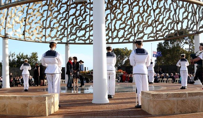 HMAS Sydney II Memorial Guided - Wreath laying